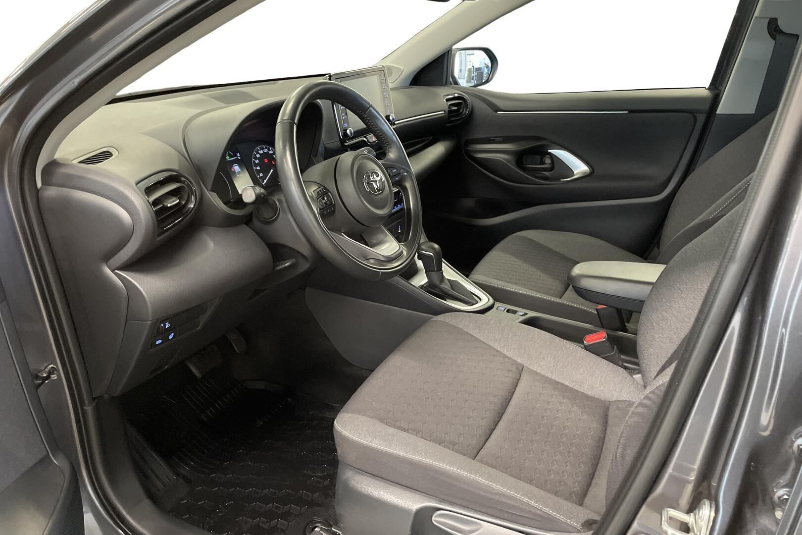 Toyota Yaris 1,5 Hybrid Active Plus 2024, bild 7/20
