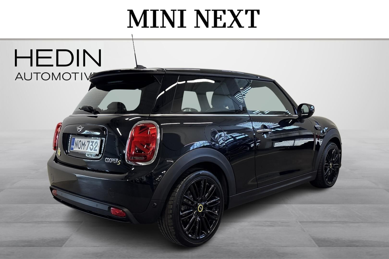 MINI Cooper Cooper SE Maximise 2024, kuva 2/32