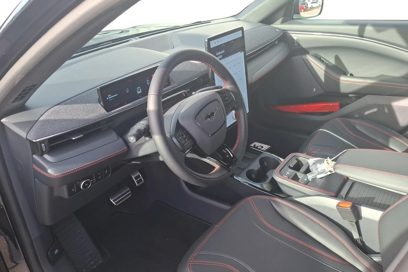 Ford Mustang Mach-E 2026, bild 7/17