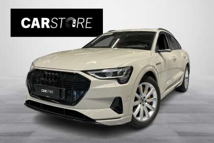 Audi E-TRON Sportback 55 quattro // ACC / Imuovet / Vetokoukku / B&O / 360°-kamera / Panorama / Sportnahat! - NZ-6869