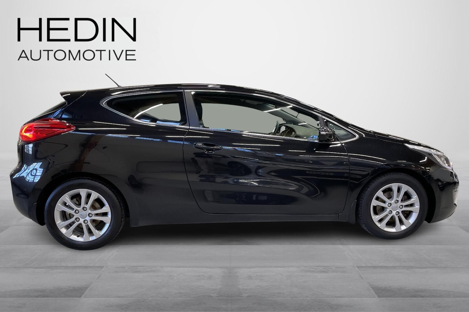 Kia ProCeed 1,6 ISG EX EcoDynamics 2013, kuva 6/29