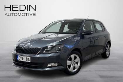 Škoda Fabia 1,0 TSI 95 Style // Hihna vasta vaihdettu! / Lämppäri ja pistoke / Pysäköintitutkat - OVA-186
