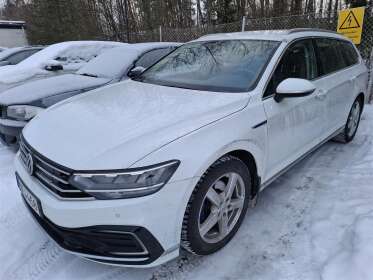 Volkswagen PASSAT Variant GTE Plug-In Hybrid 160 kW DSG-automaatti - OZJ-458