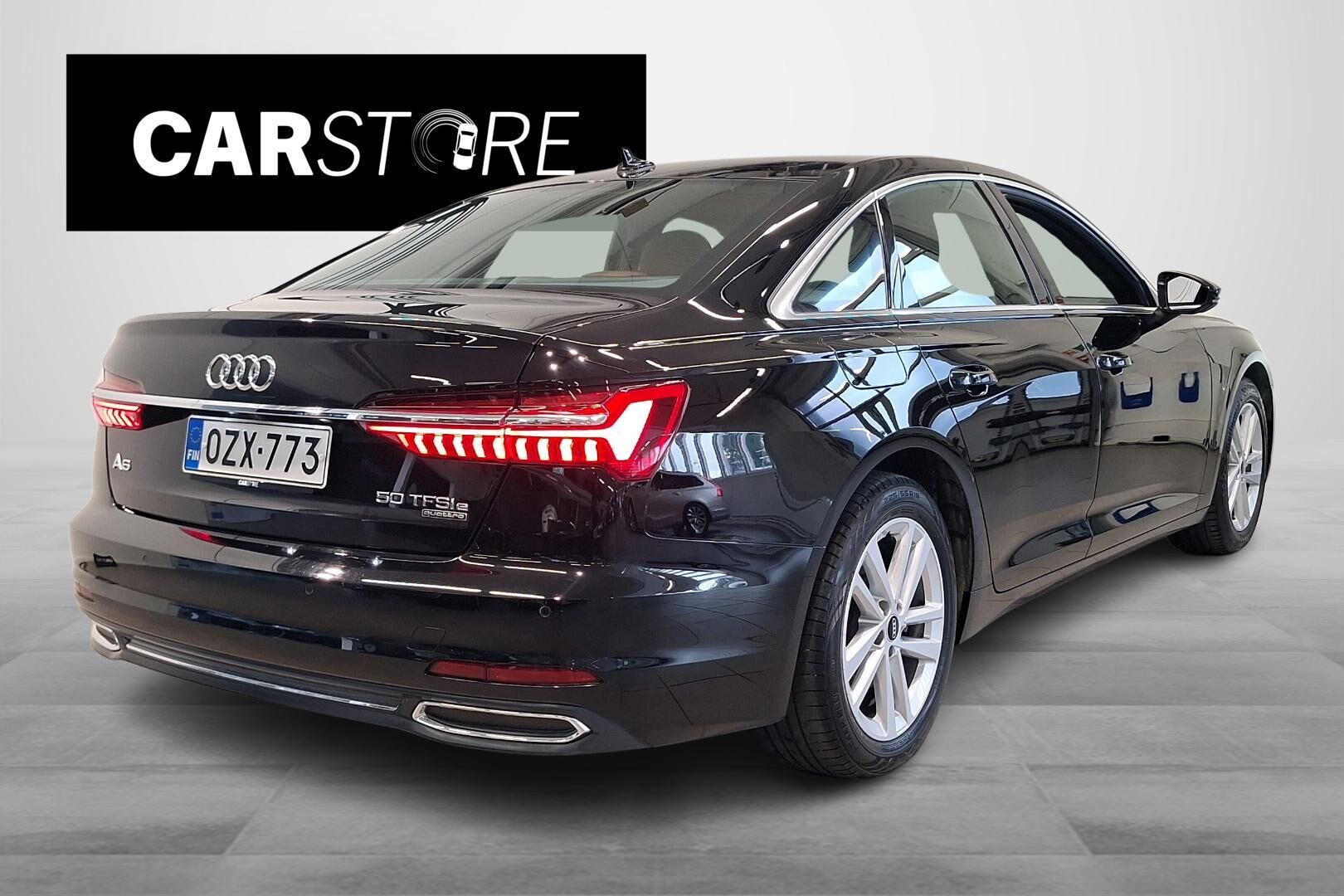 Audi A6 2023, photo 3/26