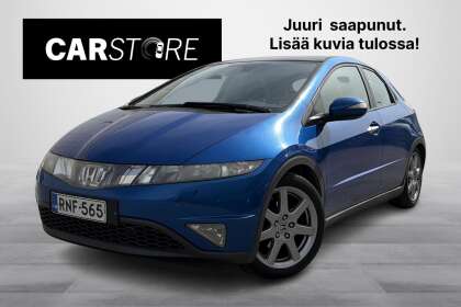 Honda CIVIC 5D 1,8i Executive - RNF-565