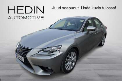 Lexus IS 300h Executive - RRO-107