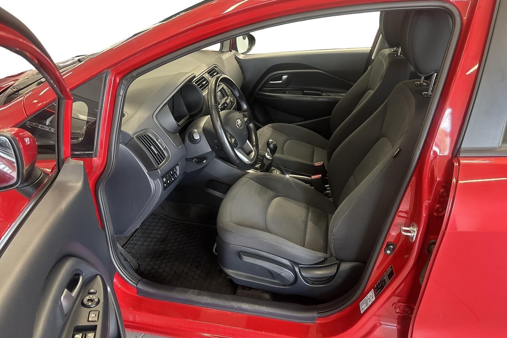 Kia Rio 1,4 ISG EX 5D EcoDynamics 2014, kuva 7/21
