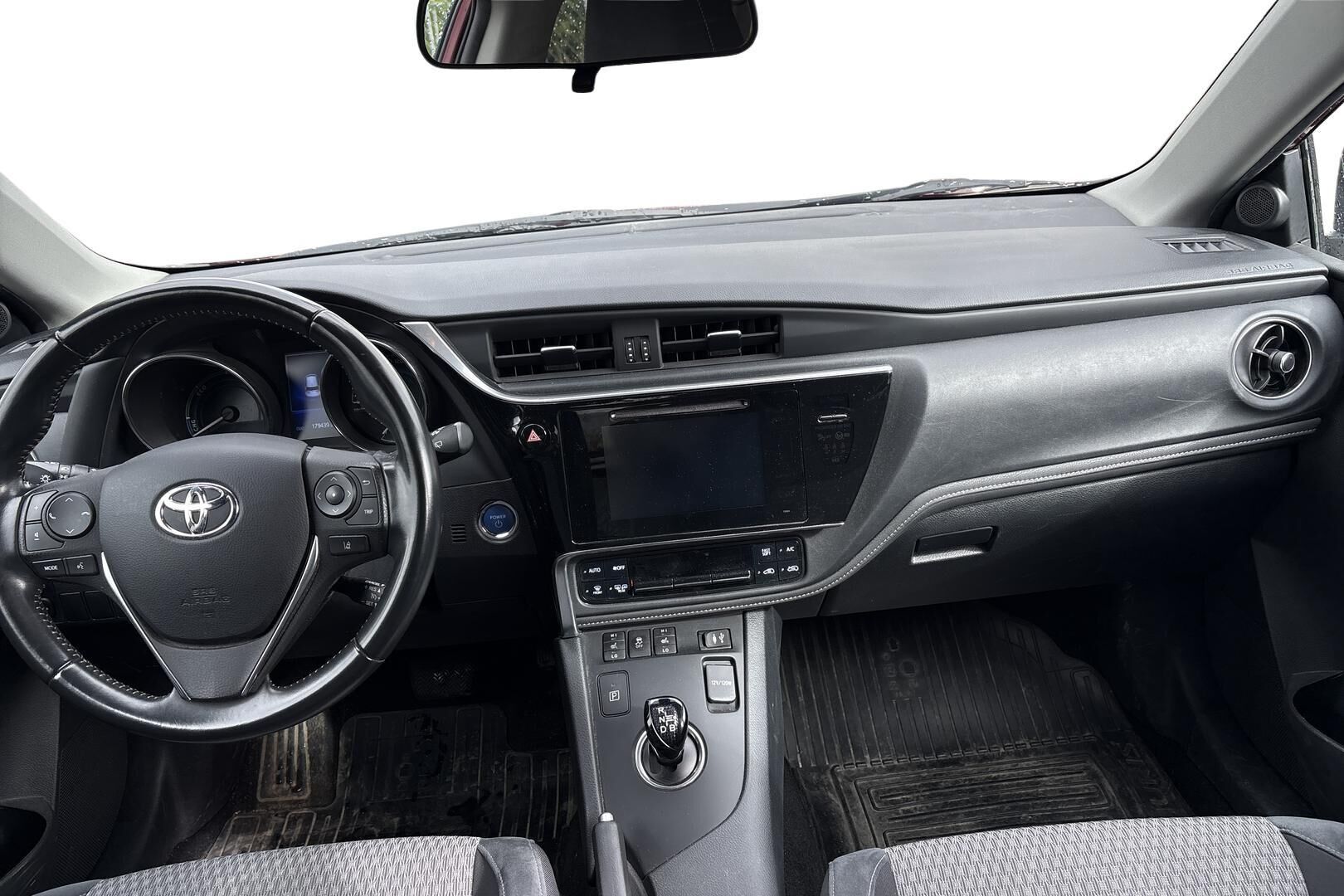 Toyota Auris 1,8 Hybrid Active Edition 2019, kuva 3/3