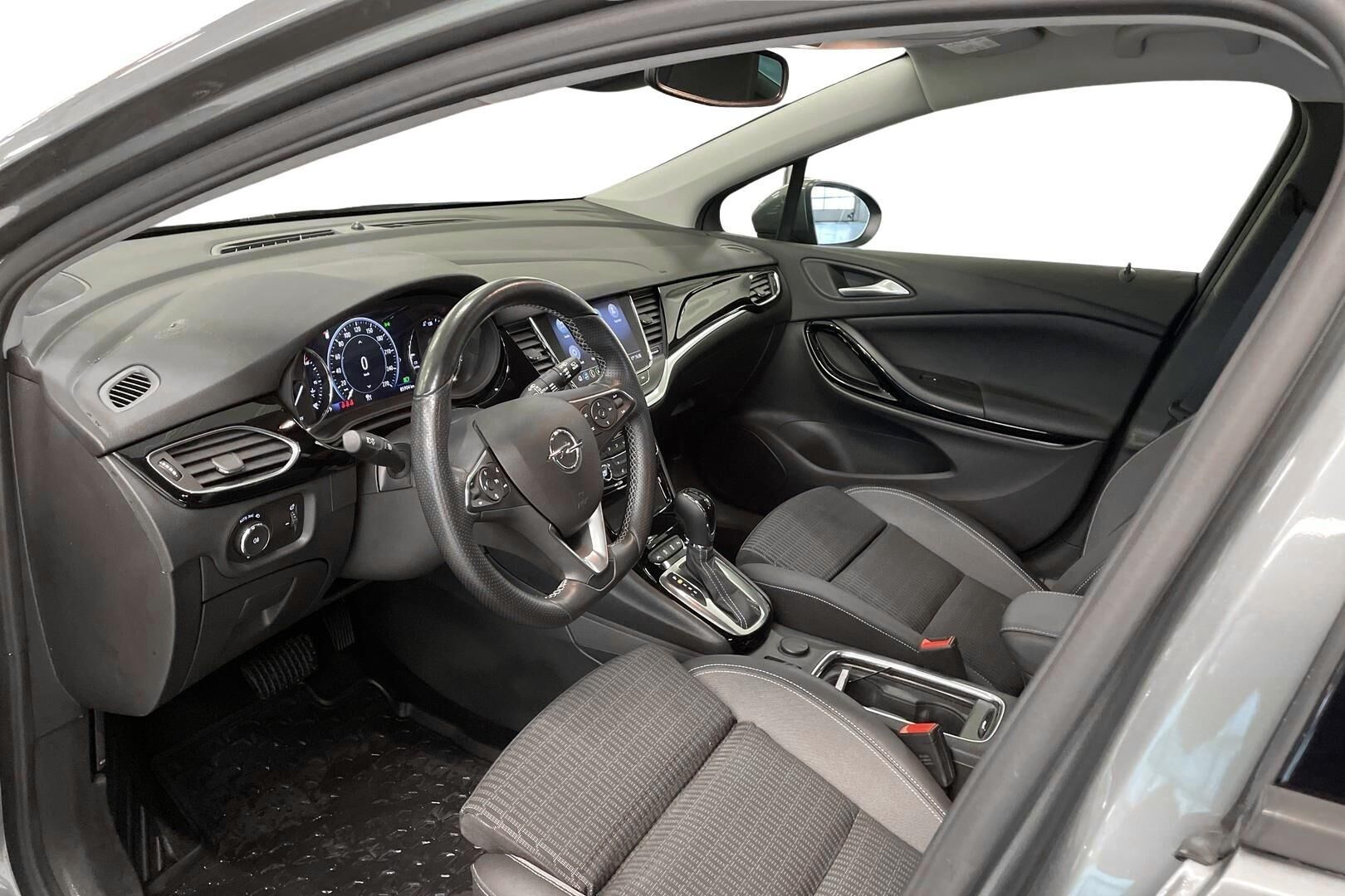 Opel Astra 2021, kuva 7/19