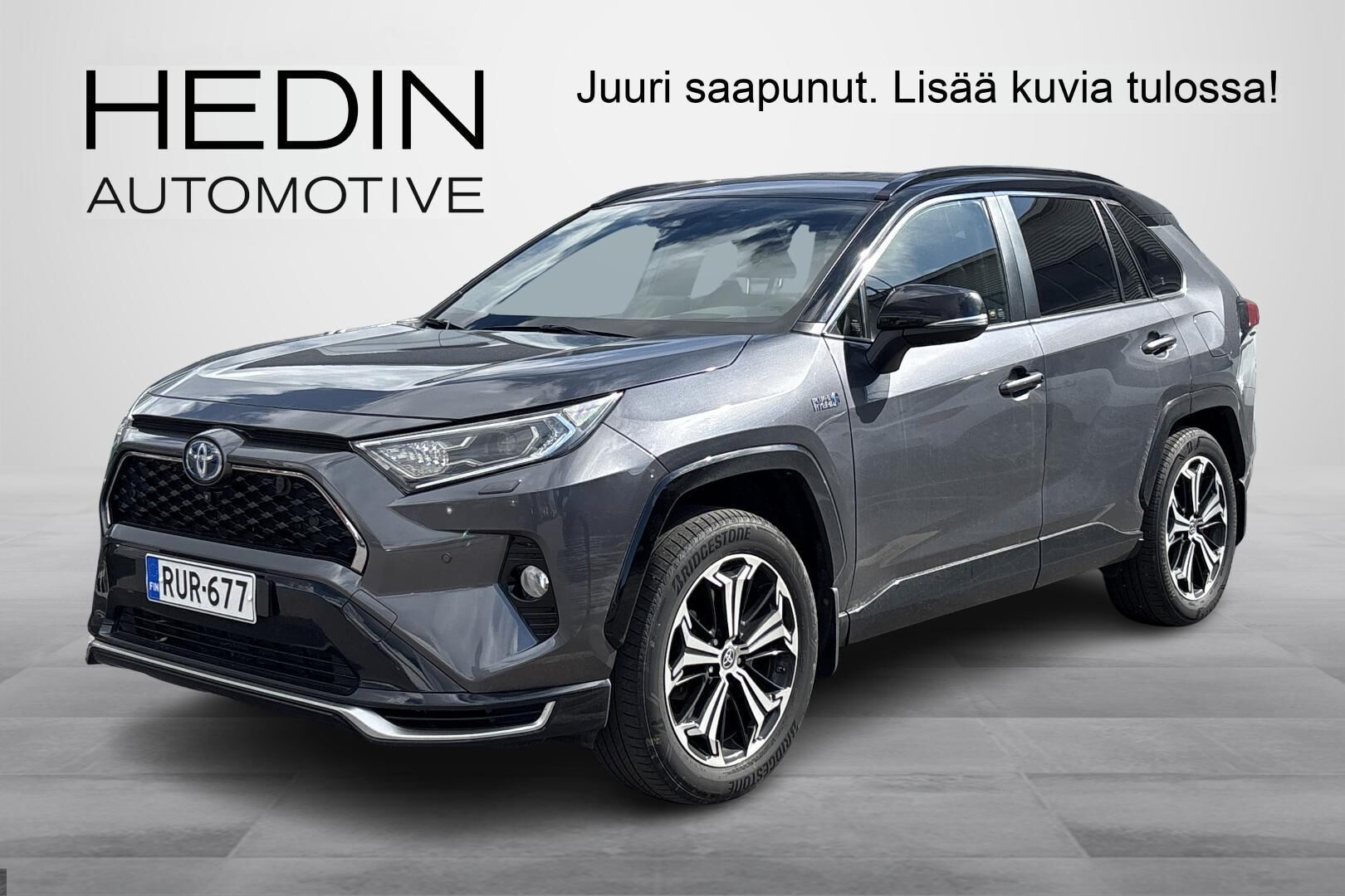 Toyota RAV4 Plug-in - RUR-677