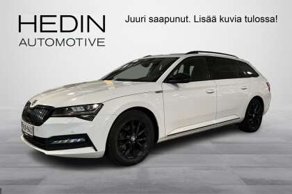 Škoda Superb Combi 1,4 TSI PHEV SportLine iV DSG Autom // Skoda Crystal Lighting / Webasto / ACC / Kessy / - RUR-940