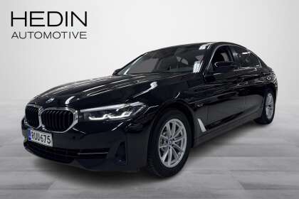 BMW 530 G30 LCI Sedan 530e A Charged Edition - RUU-675
