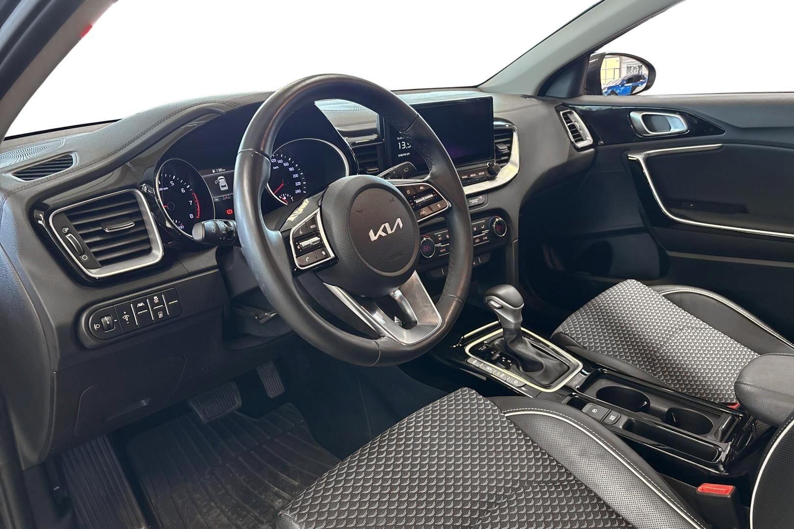 Kia Xceed 1,5 T-GDI 160hv EX DCT 2023, bild 7/27