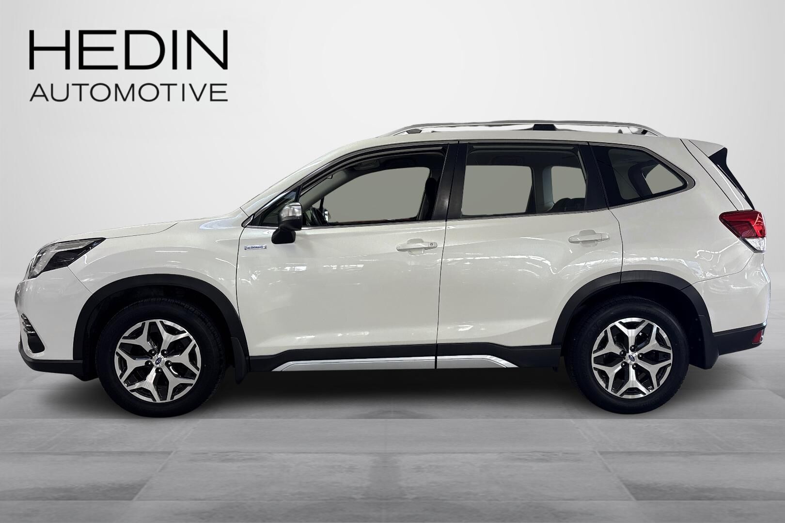 Subaru Forester 2,0i e-Boxer Base CVT 2023, bild 5/23