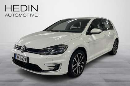 Volkswagen GOLF e-Golf 100 kW (136 hv) automaatti// Pysäköintitutka ed. ja takana/ Navigointijärjestelmä - RVJ-409