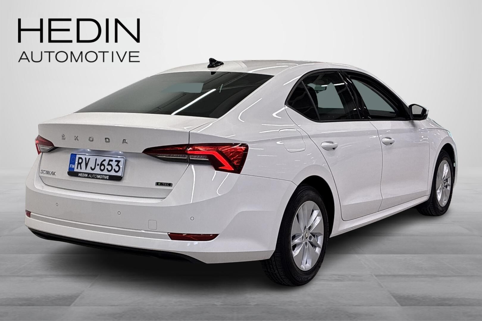 Skoda Octavia 2023, photo 2/21