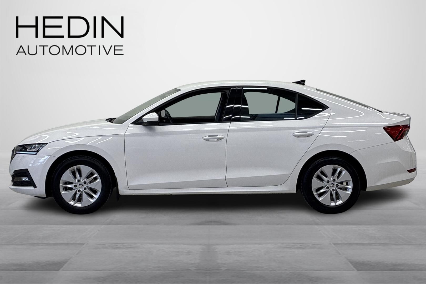 Skoda Octavia 2023, photo 5/21