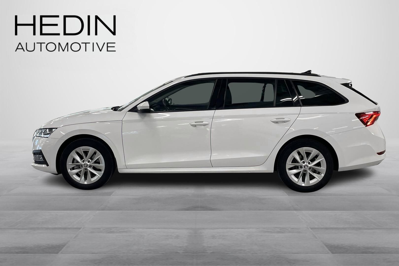 Skoda Octavia 2023, photo 5/34
