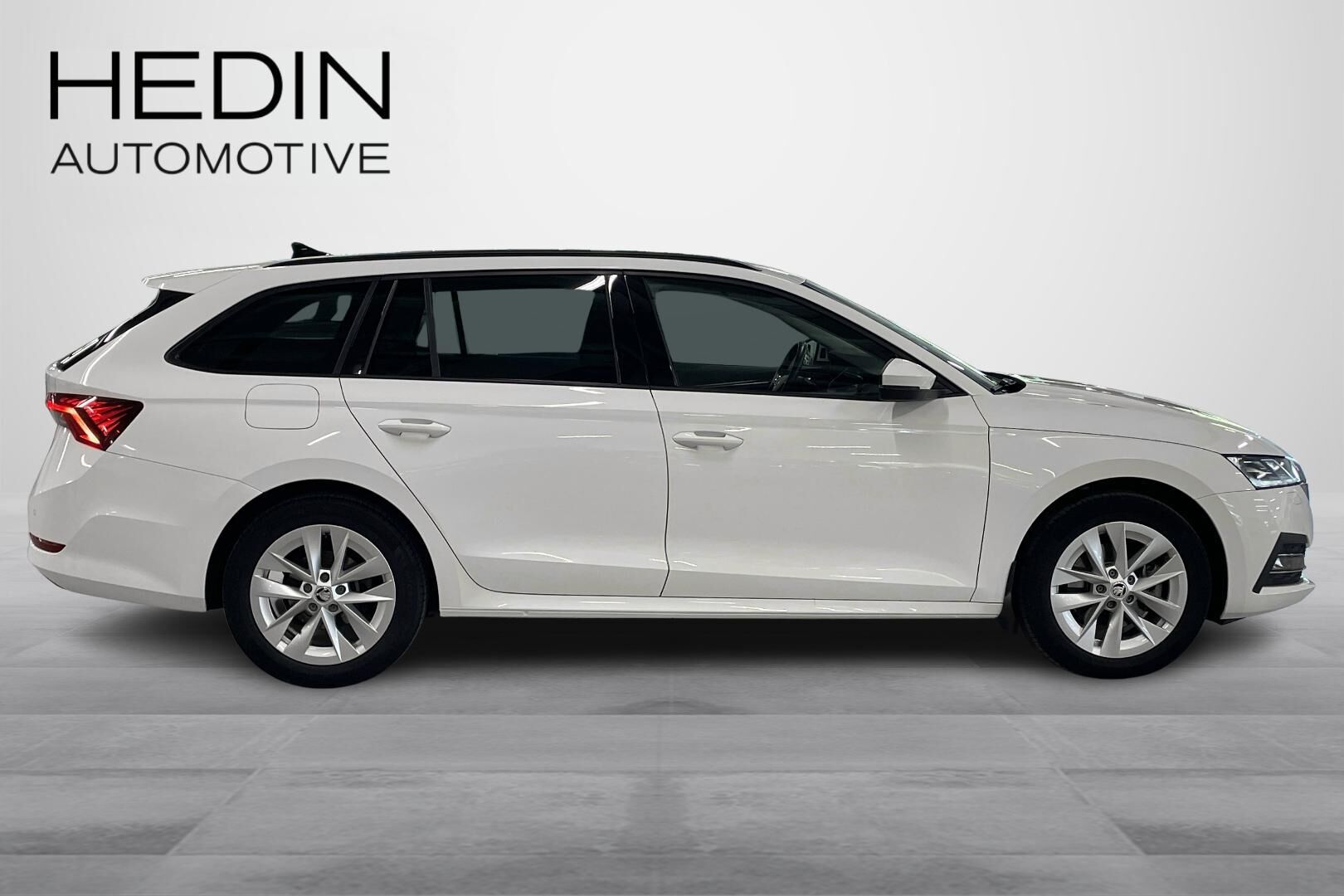 Skoda Octavia 2023, photo 6/34