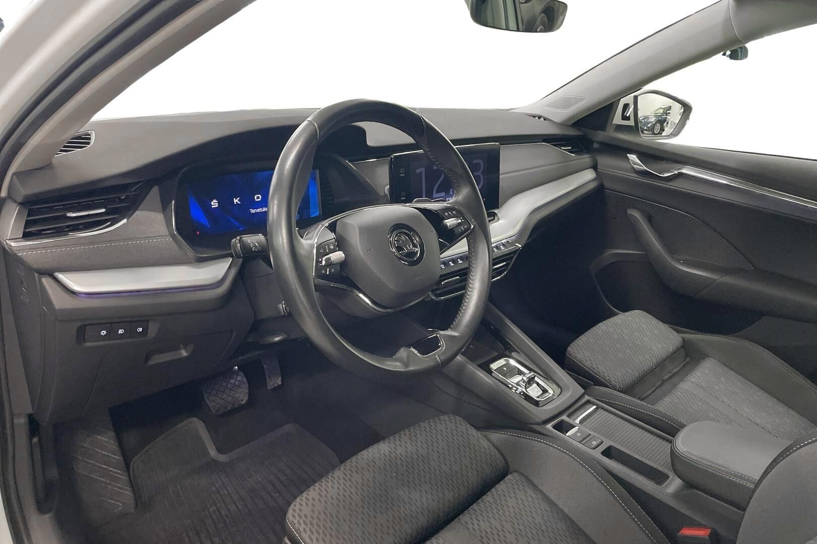 Skoda Octavia 2023, photo 7/34