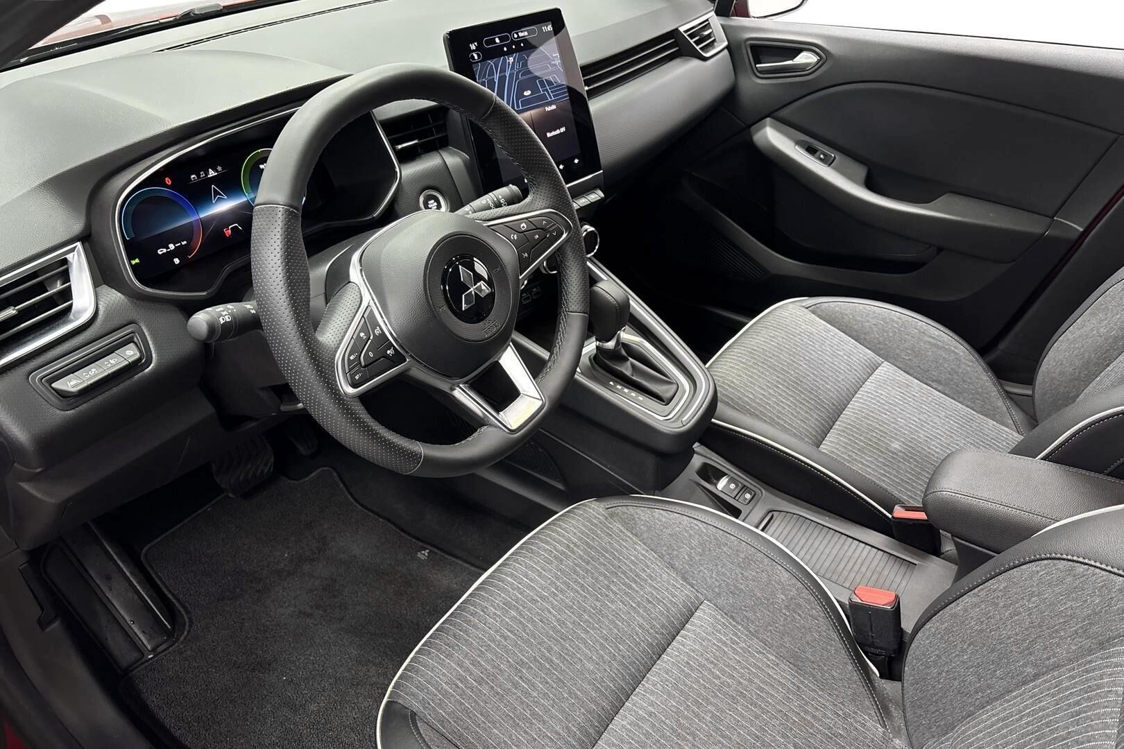 Mitsubishi Colt 1.6 HEV Instyle AT 2024, kuva 7/40