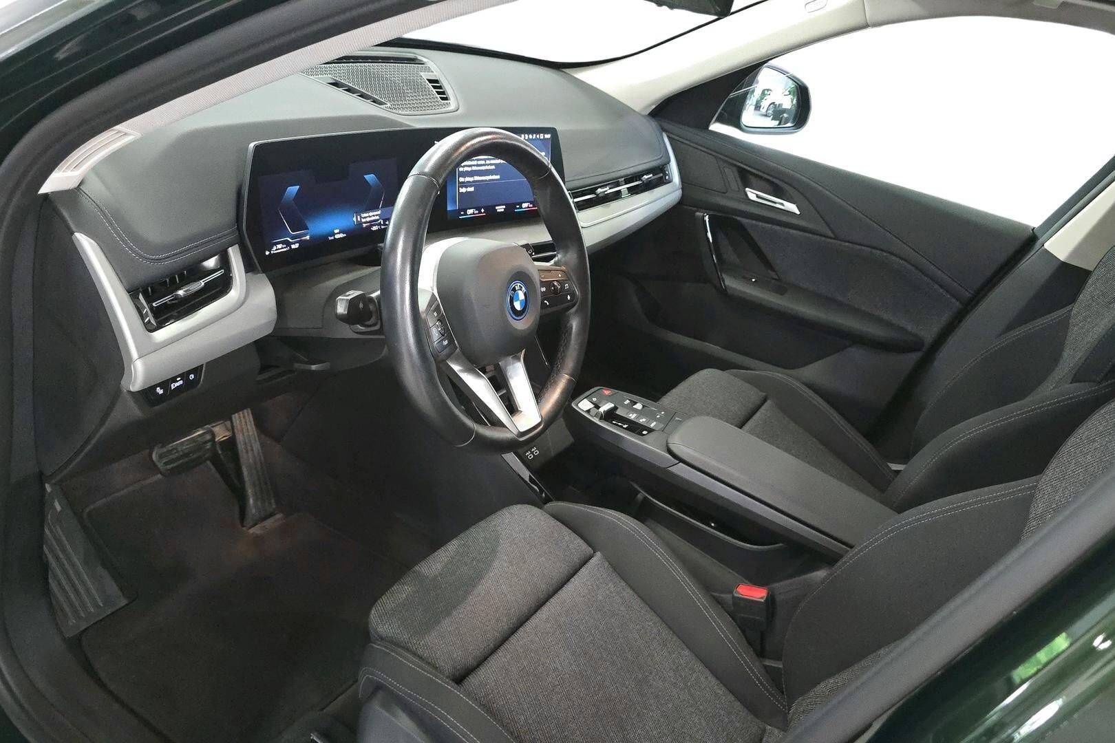 BMW X1 U11 25e xDrive Charged Edition 2024, kuva 5/17
