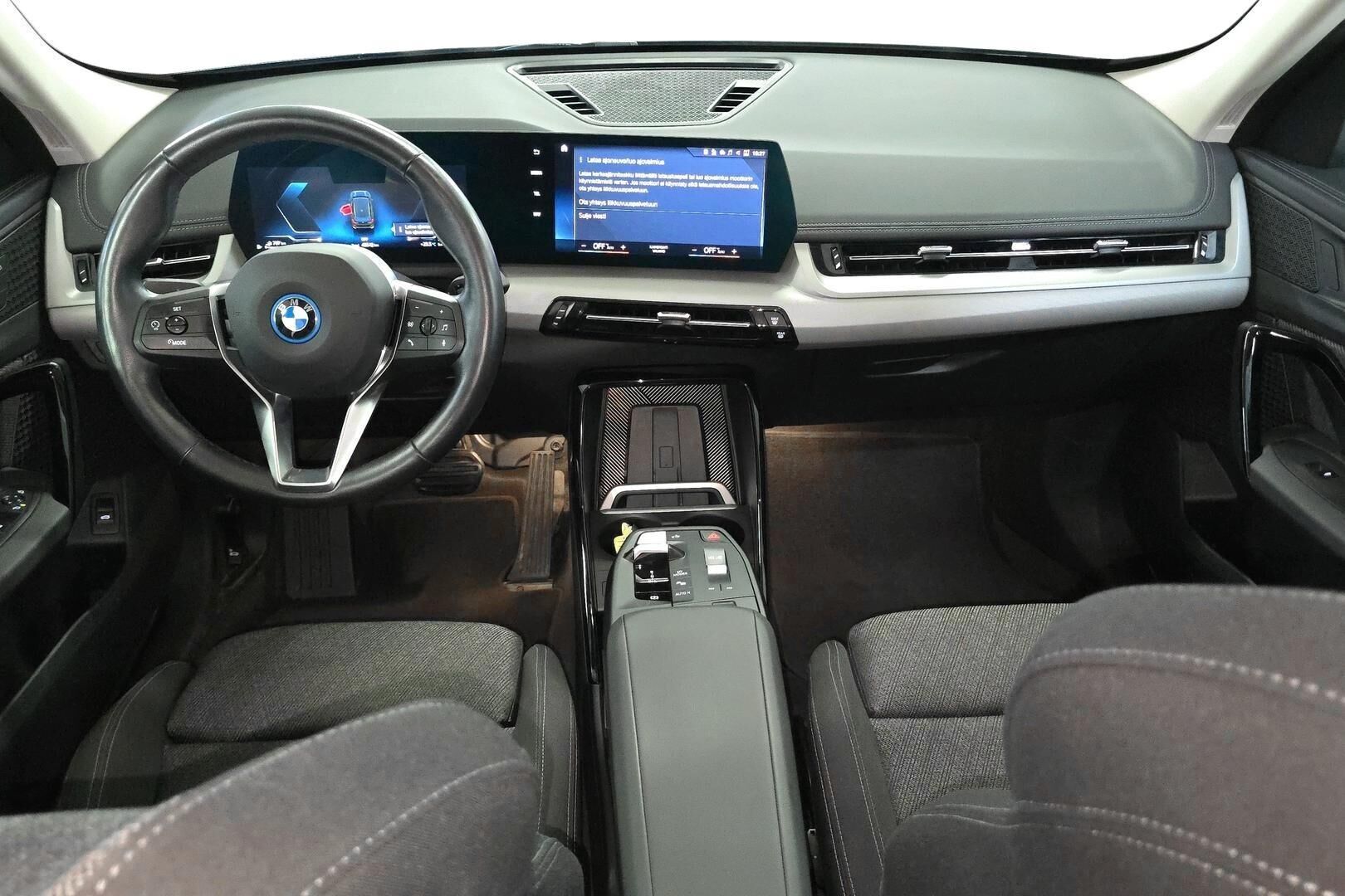 BMW X1 U11 25e xDrive Charged Edition 2024, kuva 7/17