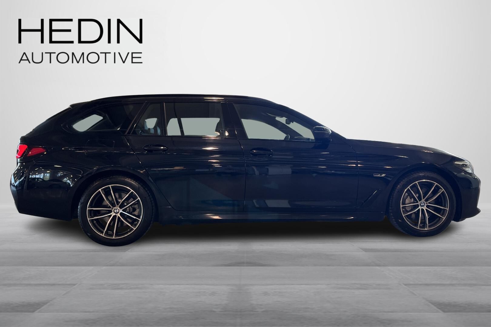 BMW 530 2024, photo 6/26