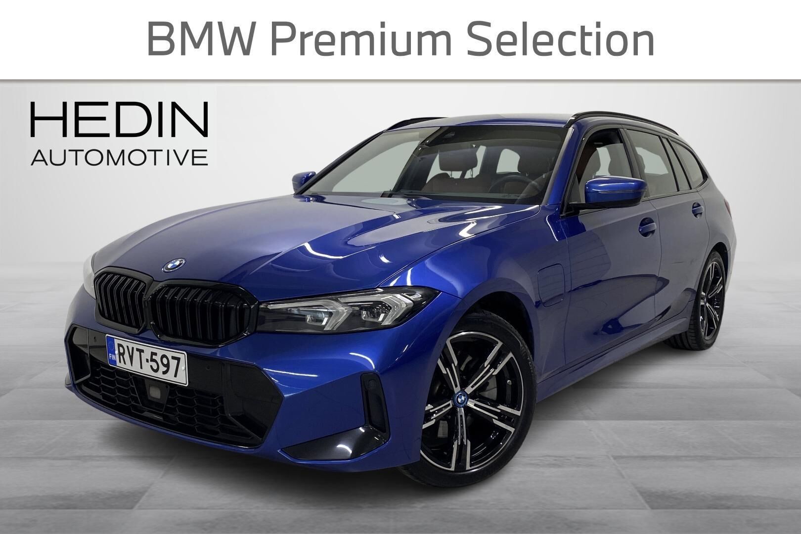 BMW 330 - RVT-597