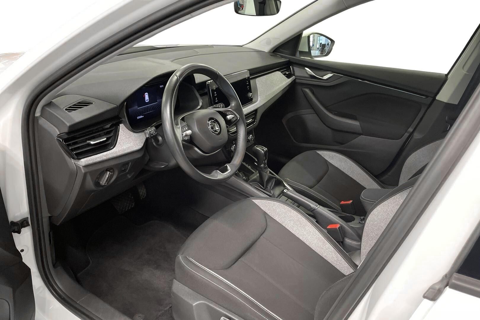 Skoda Kamiq 2024, photo 7/19