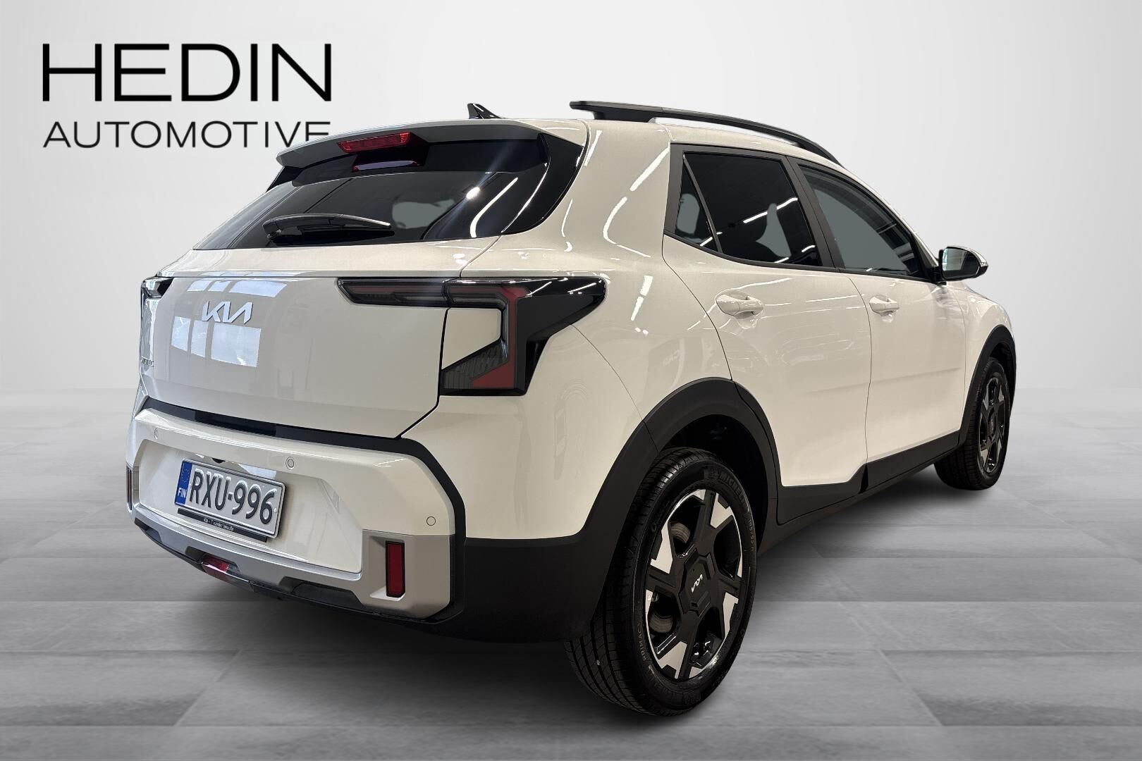 Kia Stonic 1,0 T-GDI 100hv EX DCT 2026, photo 2/24