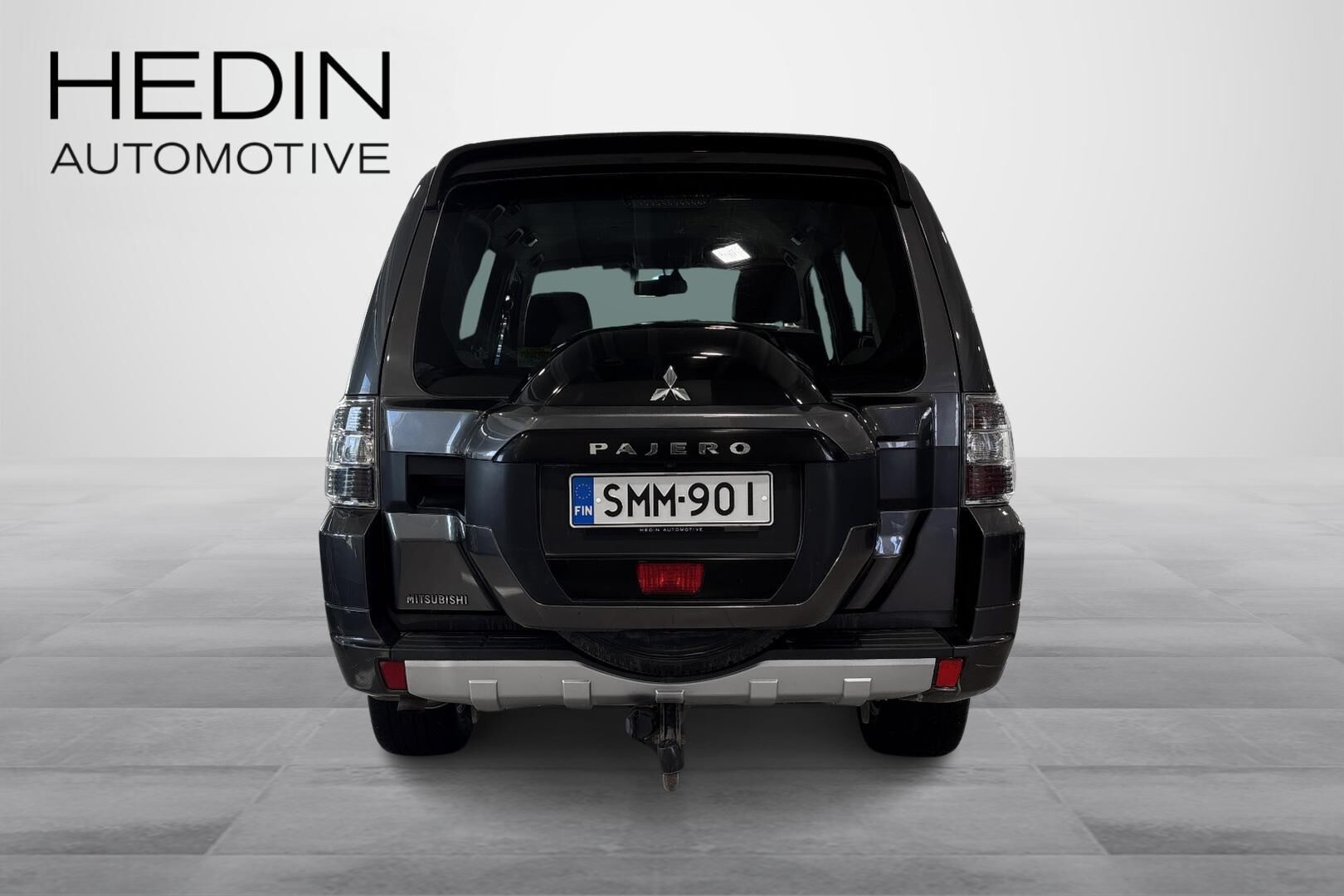 Mitsubishi Pajero 3,2 Di-D Instyle 2018, photo 4/26