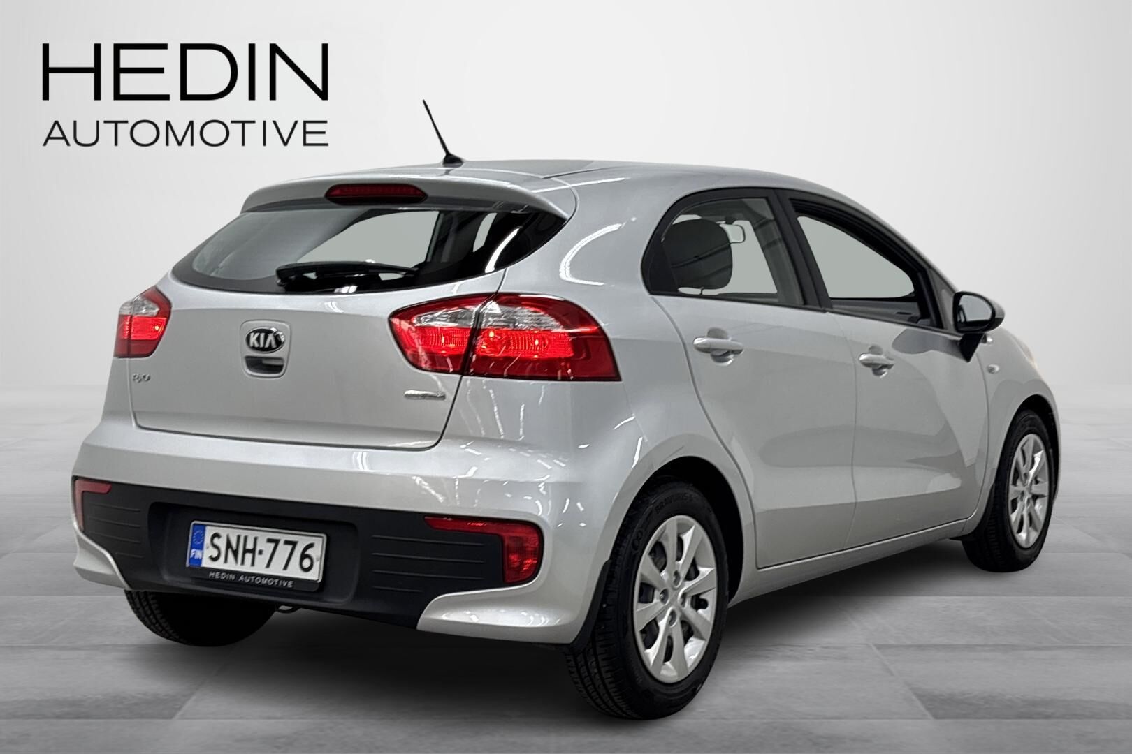 Kia Rio 1,2 ISG LX 5D EcoDynamics 2015, kuva 3/23