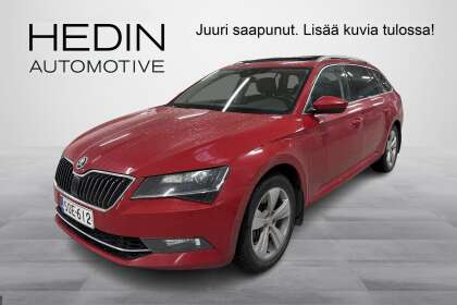 Škoda Superb Combi 2,0 TSI 280 4x4 Style BusinessLine DSG Autom. // Koukku / Lasikatto / Navi / Pa-lämmitin // - SOE-612