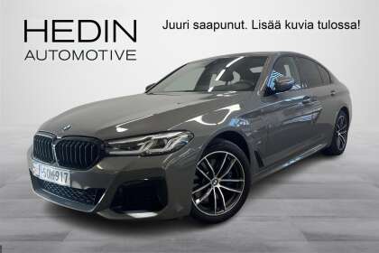 BMW 530 G30 Sedan 530e xDrive A Charged Edition M Sport // HUD/ HiFi/ 360°/ Adapt.LED/ Koukku - SOM-917