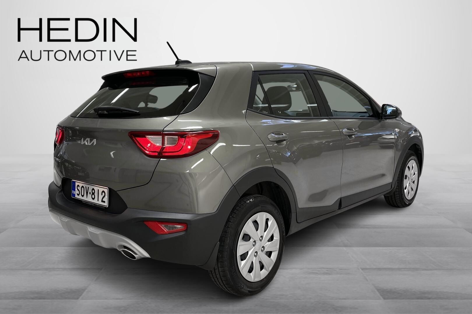 Kia Stonic 1,0 T-GDI 100hv LX 2022, photo 4/25