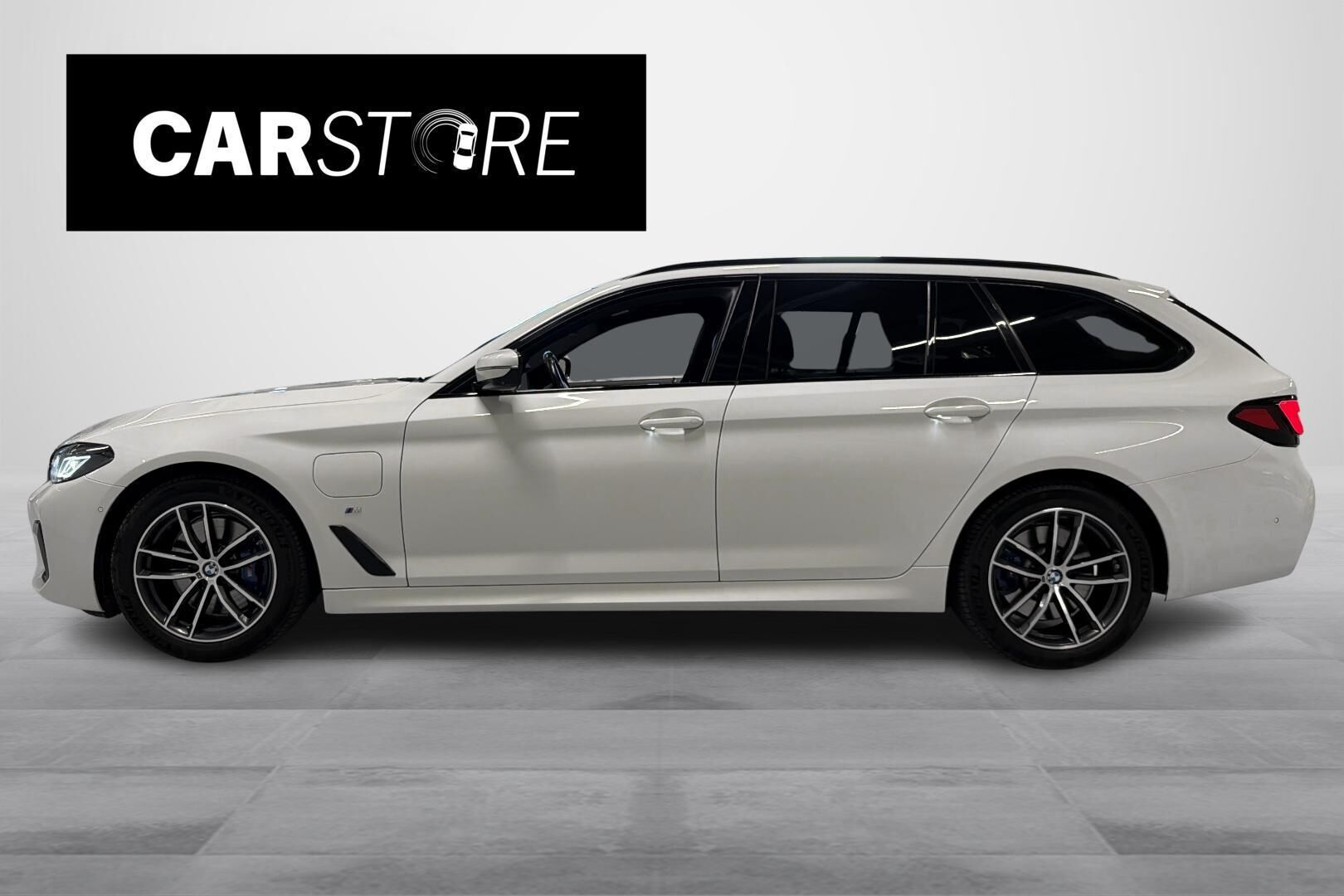 BMW 530 2021, photo 7/36