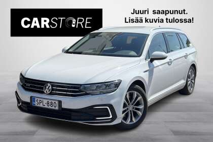 Volkswagen PASSAT Variant GTE Plug-In Hybrid 160 kW DSG-automaatti // Adapt. Vakkari / Vetokoukku / Webasto // - SPL-880
