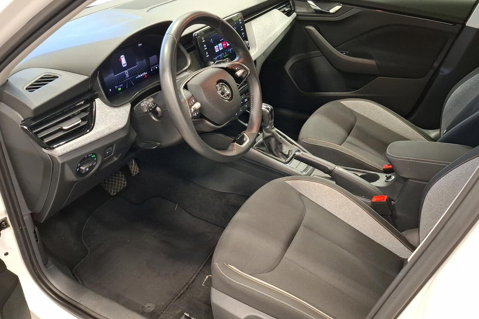 Skoda Kamiq 2024, bild 7/26
