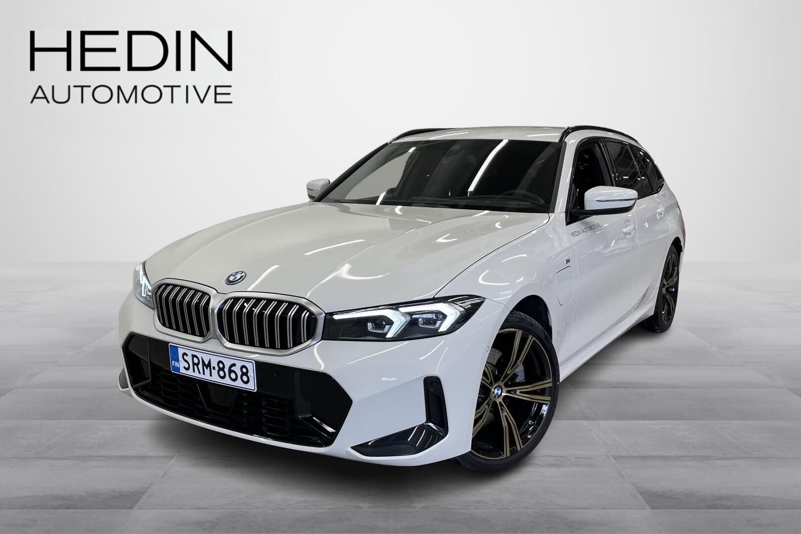 BMW 330 - SRM-868