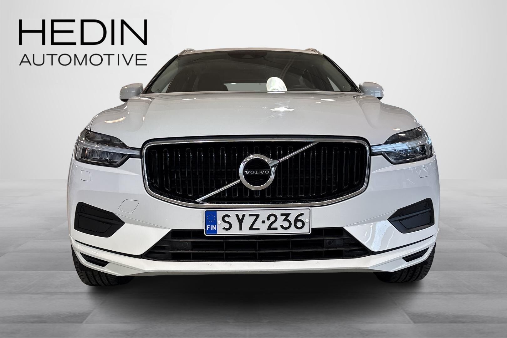 Volvo XC60 B4 AWD D-MHEV Momentum aut 2020, kuva 5/18