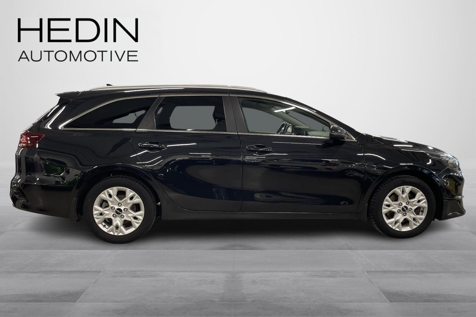 Kia Ceed 1,5 T-GDI 160hv EX SW DCT 2022, kuva 6/28