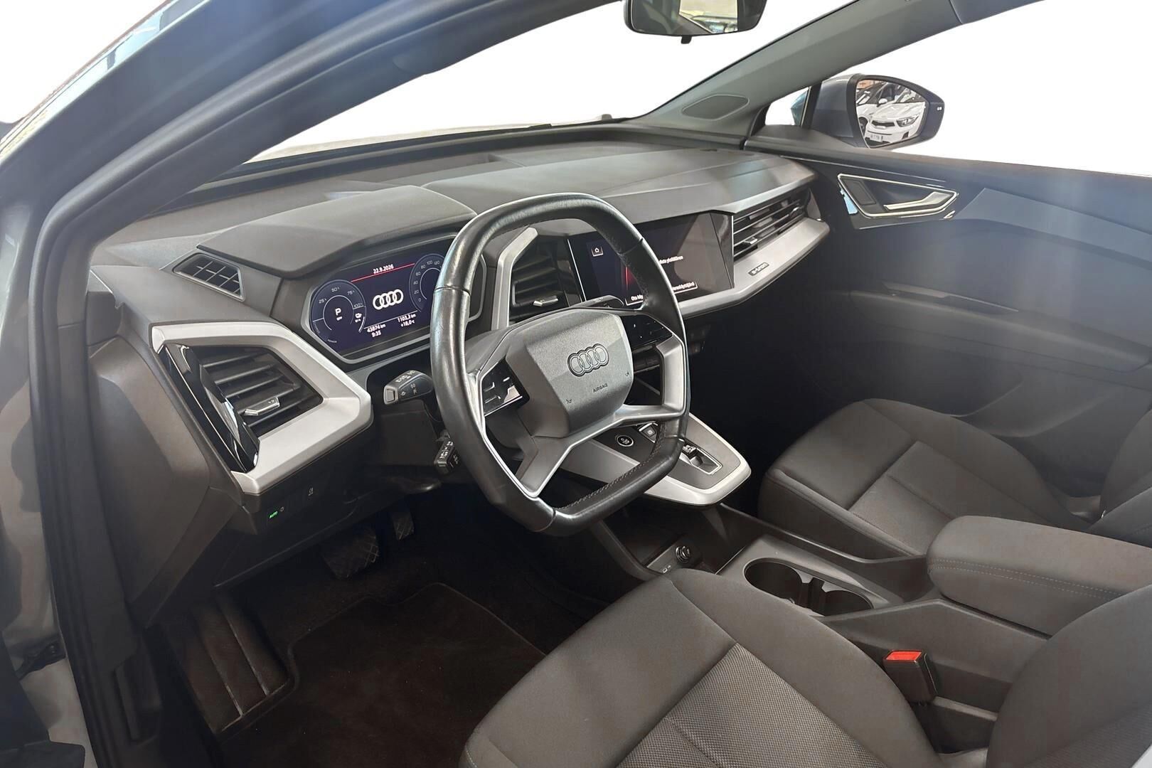 Audi Q4 e-tron 40 e-tron Sportback 2022, kuva 7/30
