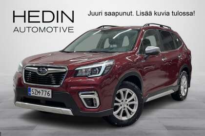 Subaru FORESTER 2,0i e-Boxer Active CVT /Adaptiivinen vakionopeudensäädin/ Merkkihuoltokirja// - SZM-776