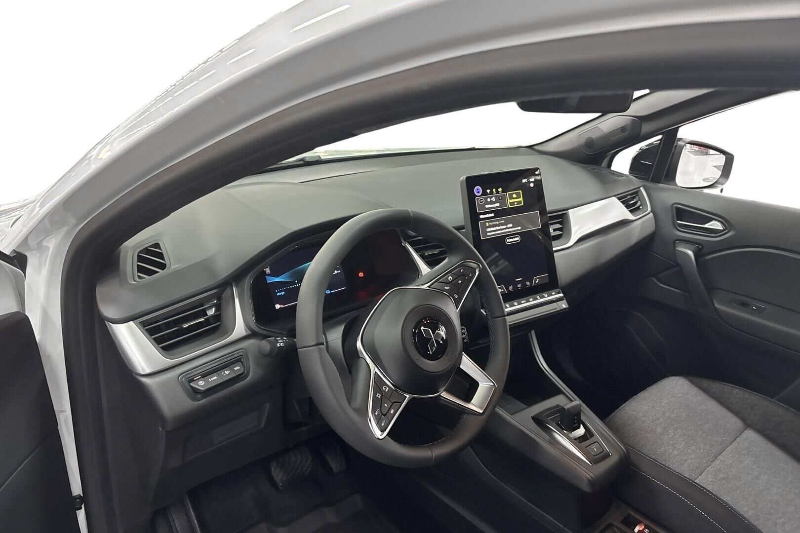Mitsubishi Grandis 2026, photo 7/13