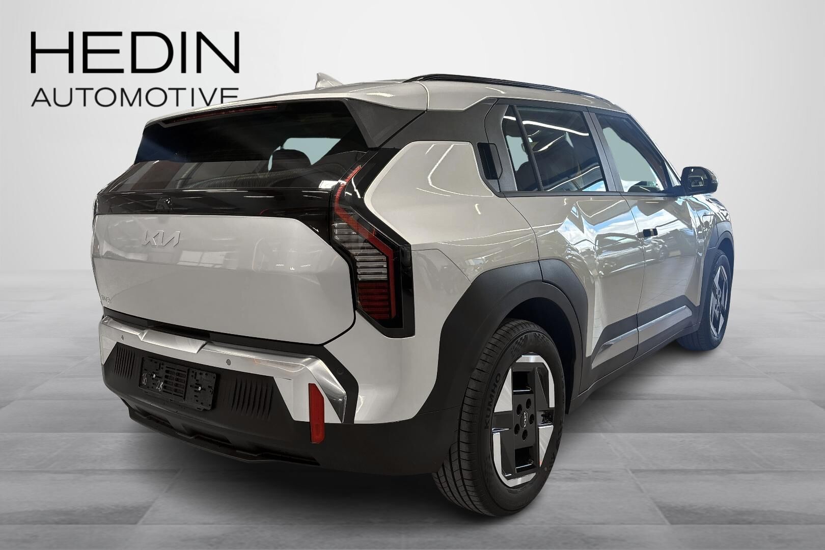 Kia EV3 Earth AWD 81,4kWh 265hv 2026, kuva 2/24