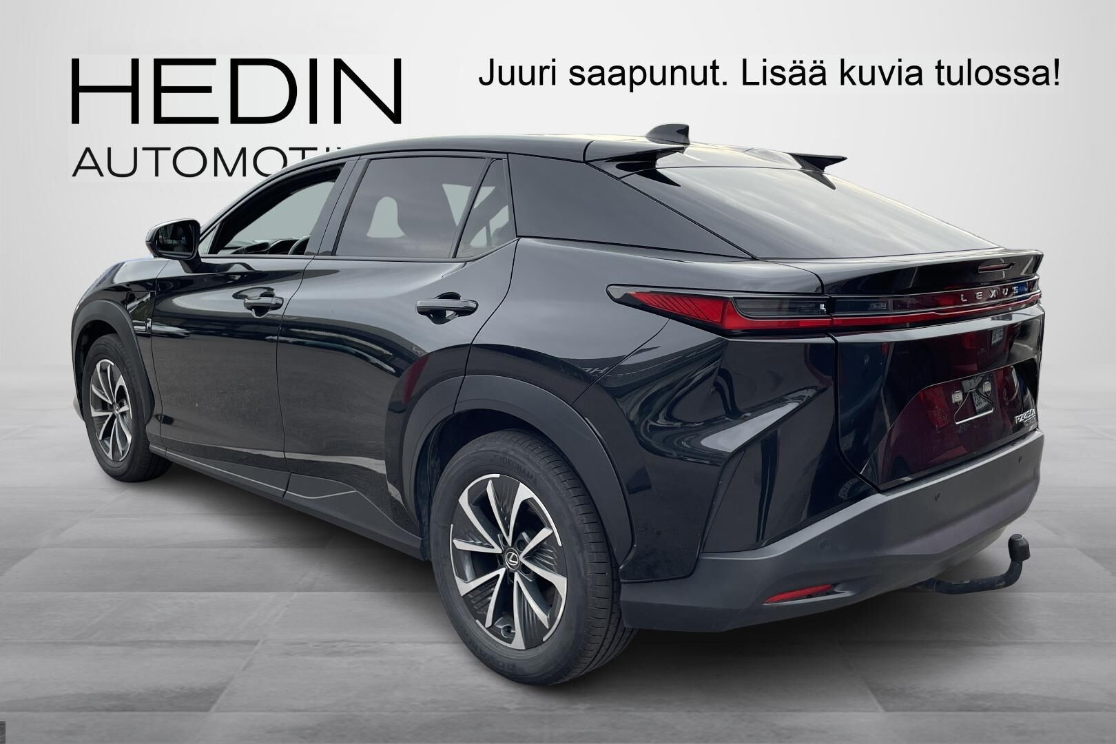 Lexus RZ 450e AWD Executive 2025, kuva 2/12