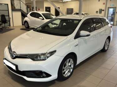 Toyota AURIS Touring Sports 1,8 Hybrid Active - TA-266158