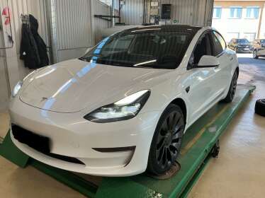 Tesla Model 3 Performance - TA-797965