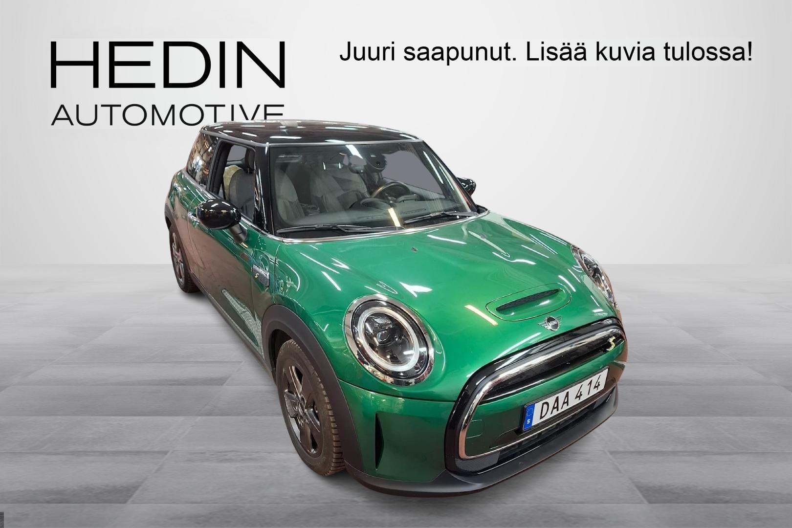 MINI HATCHBACK Cooper SE // Driving assistant/ PDC/ LED/ Ilmaiset huollot 12/2027 asti